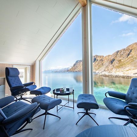 Lofoten Waterfront Luxury Lodge Ballstad Εξωτερικό φωτογραφία